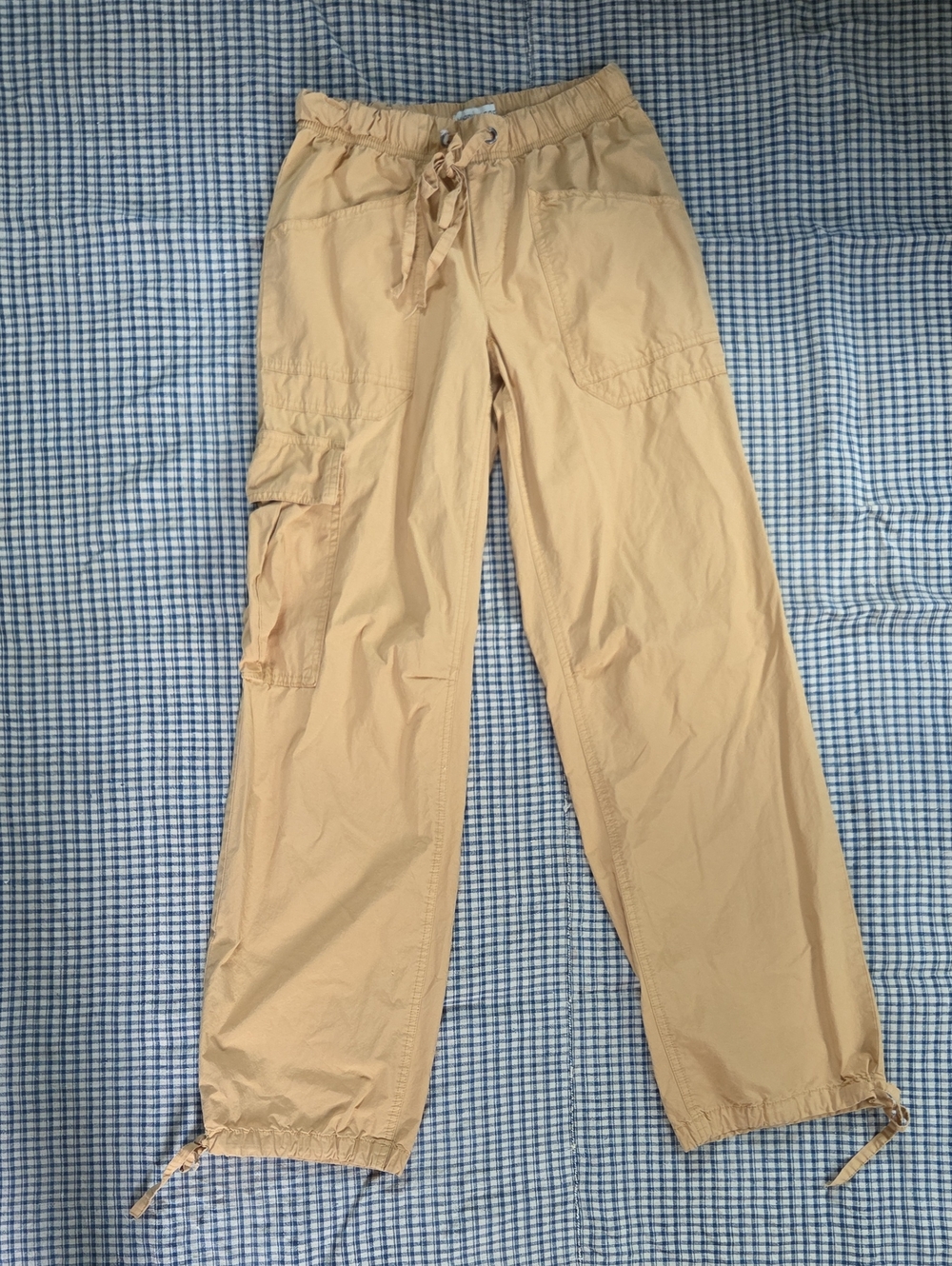 Women’s Wide-Leg Cargo Pants